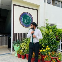 Naveed Qamar