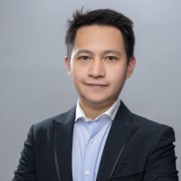 Aaron Chan, Frm
