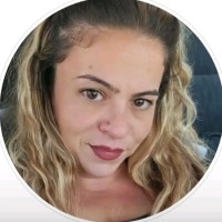 Nicole Kelly