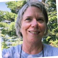 Beth Helton, Cbis