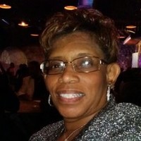 Yvette Robinson