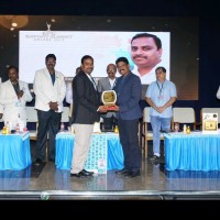 Ravi R