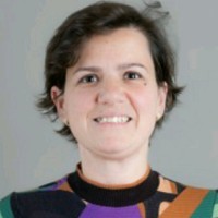 Vivian Guimarães Tavares