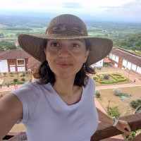 Paola Goers, Mba