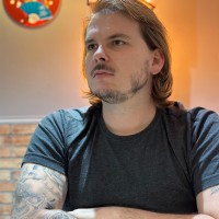 Christopher Doigteau