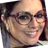 Ana Paula Queiroz