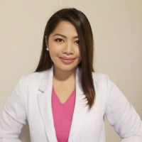 Nina D.