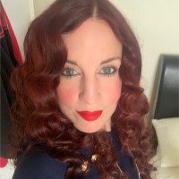 Elaine Packham