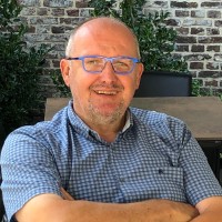Prof. dr. Jules Poukens