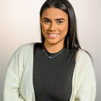 Julia Sant Ana