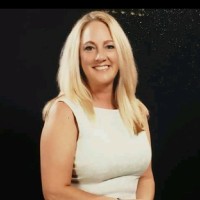 Julie Tracy