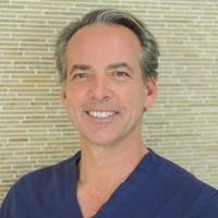 Dr. Michael Arata