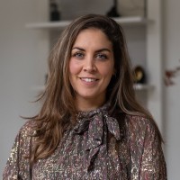 Michèle van den Bouwhuijsen