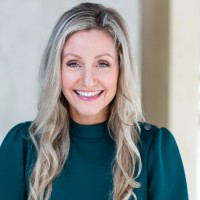 Kate MacArthur