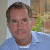 Eric Henze