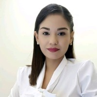 Gretchen Valle Flores