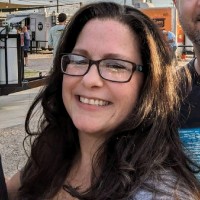 Traci Burton
