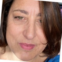 Elisabetta Luzzi