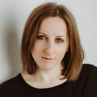 Anna Vecsernyes