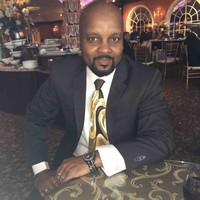 Wayne Hinds