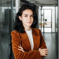 Svetlana Gezalova, Ll.M.