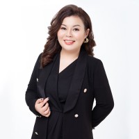 Naomi Quynh Anh, CFA, FRM.