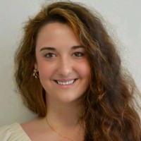 Claudia Van Den Broek