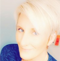 Shelley Fluekiger