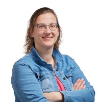 Arinda Van Halum