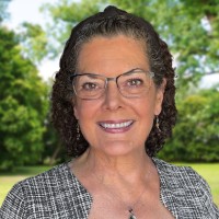 Linda Kelly