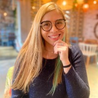 Carlina R Fernández T