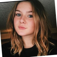 Chloe Amos