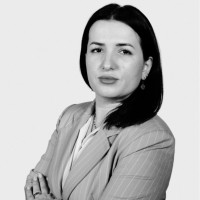 Shqiponja Pira Uka