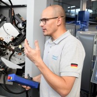 Ralf Schneider