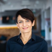 Julia Västrik