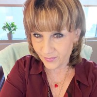 Roxanne Arnold