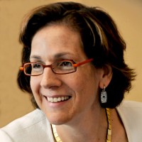 Louise Losos