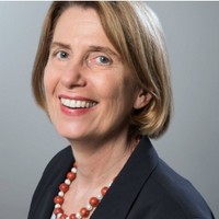 Dr. Med. Bettina Holzer