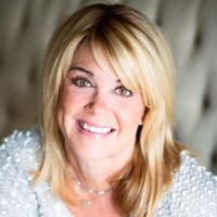 Betsy Lackey