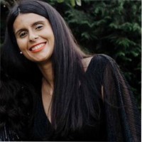 Flávia Pinto