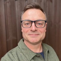 Stuart Mander