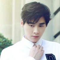 杨小华