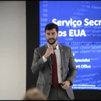 Felipe Barros