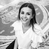 Anna Tekla Toth