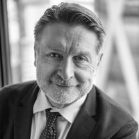 Yves ROBERT