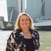 Nicolette Van Der Meijs