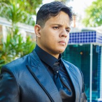 Deiller Almeida Santos Garrido