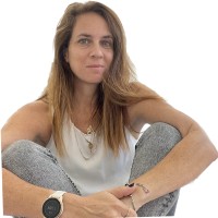 Efrat Perry