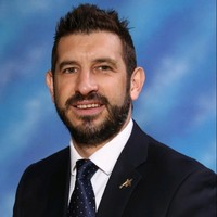Simon Russell