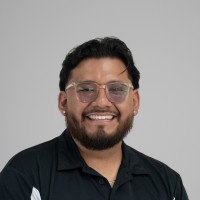 Carlos Flores